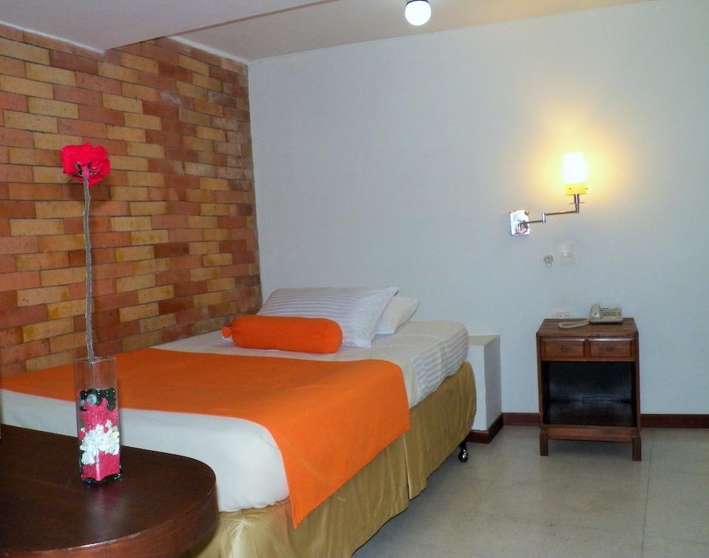 Hotel Casa Santa Monica Norte Cali Kültér fotó