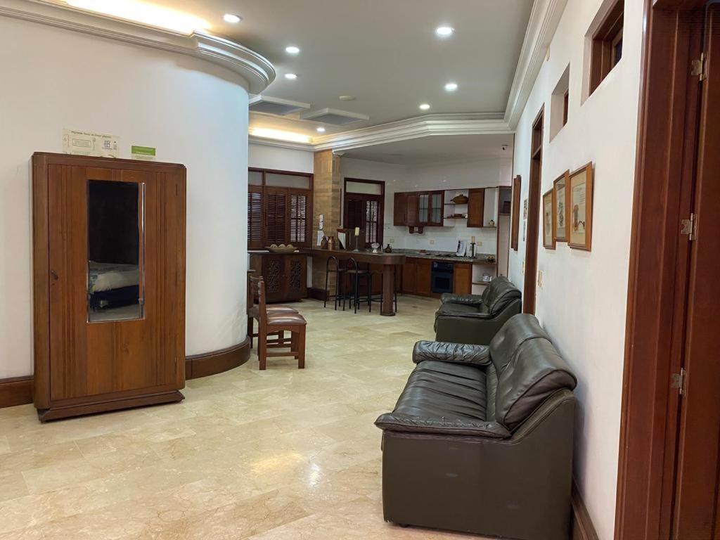 Hotel Casa Santa Monica Norte Cali Kültér fotó