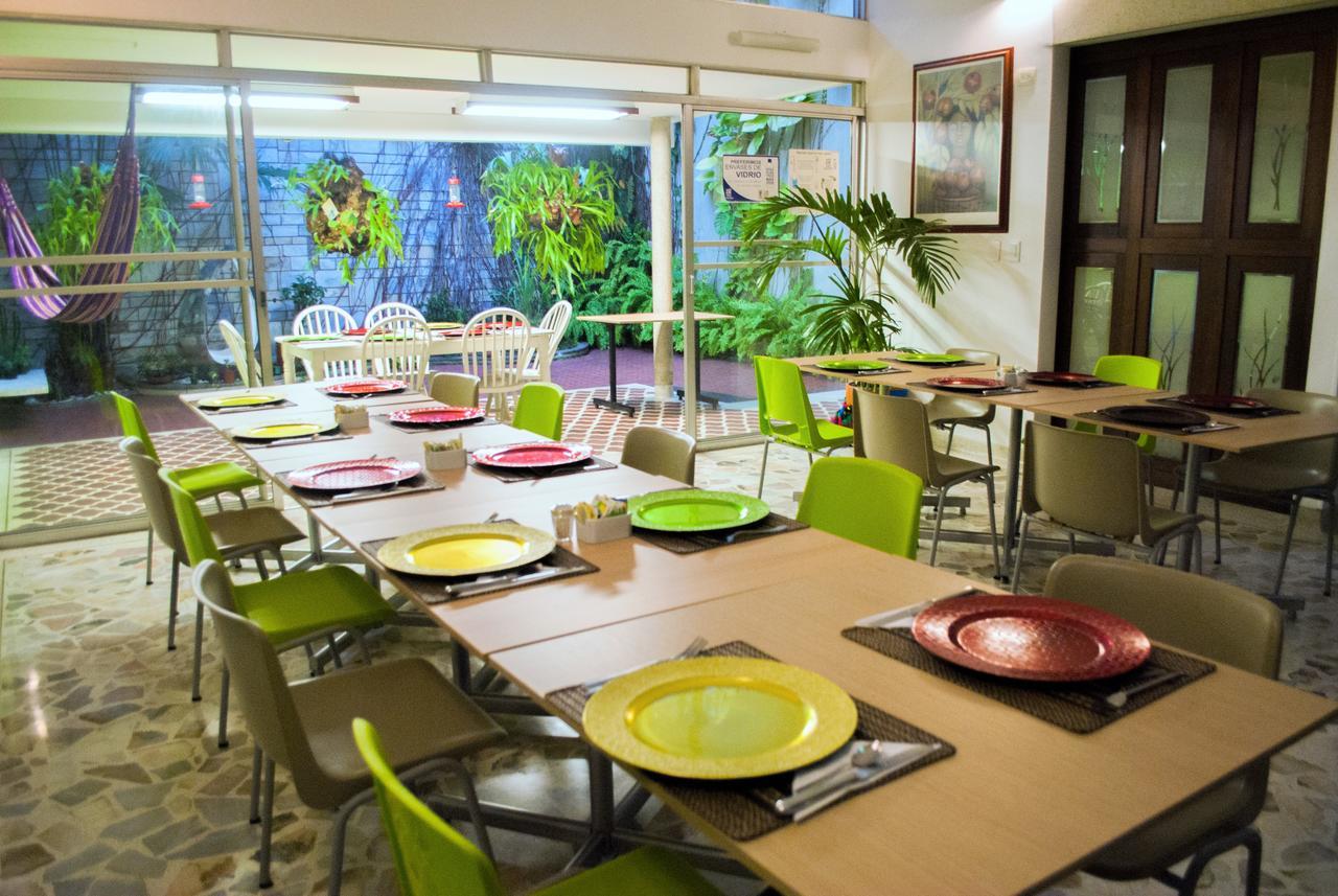 Hotel Casa Santa Monica Norte Cali Kültér fotó